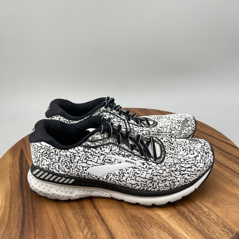 Brooks Adrenaline GTS 20 Shoes Womens Size 9.5 B Gray Running Comfort Trainers
